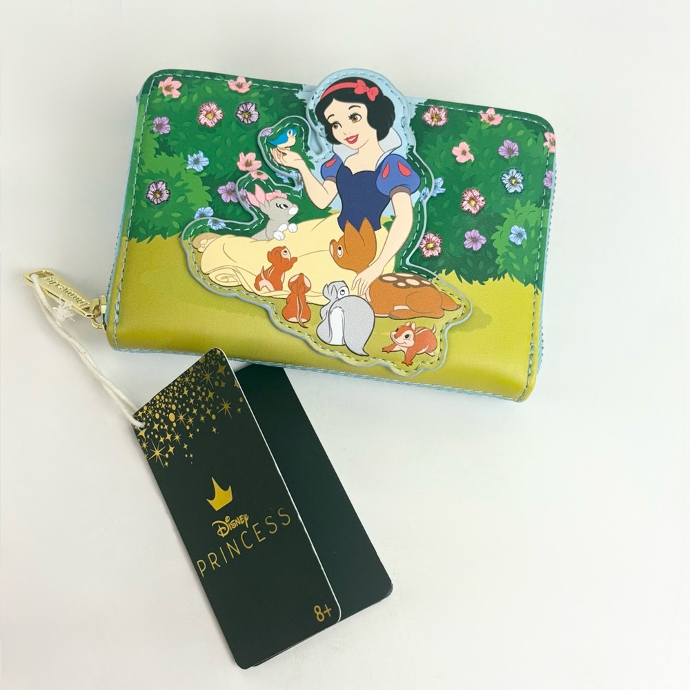 Loungefly Snow White and the Seven Dwarfs Exclusive Forest Friends Wallet NWT
